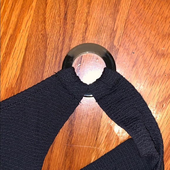 bikini - Picture 3 of 4